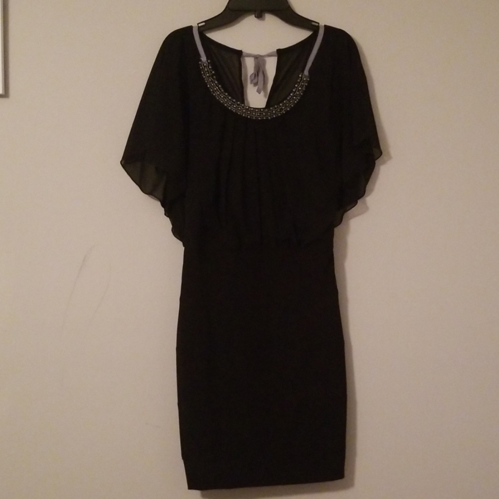 B. Darlin Junior Dress